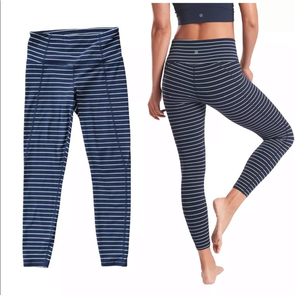 Athleta Pants - ❤️Like New❤️ Athleta “Elation” 7/8 Legging